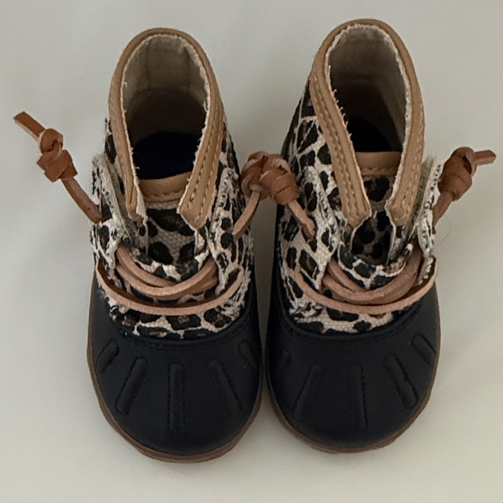 Sperry Kids Leopard-Print Brown and Black Ankle Boots